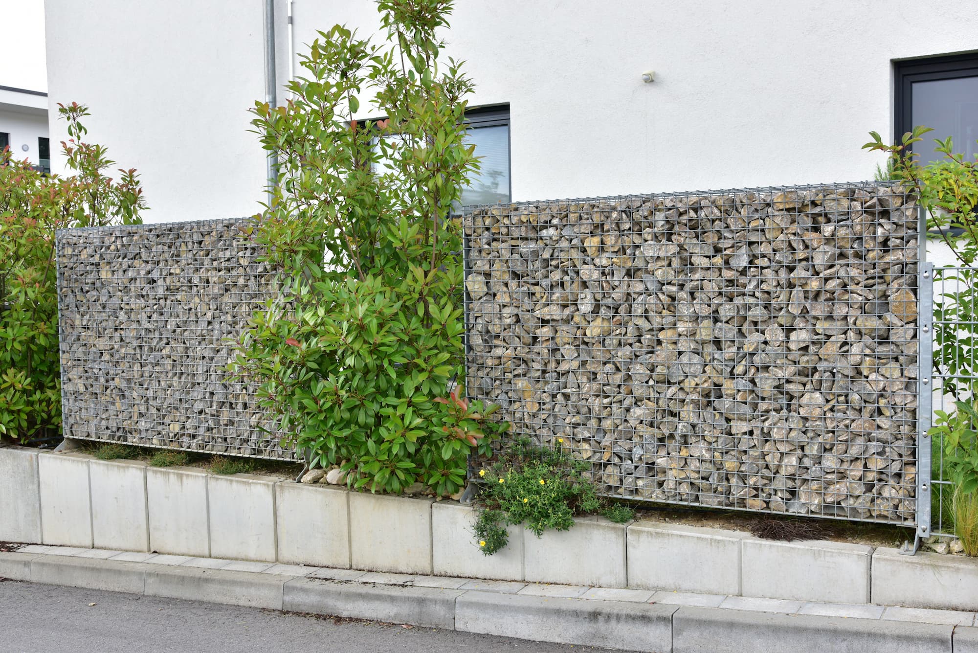 Quelles sont les étapes de pose d&#8217;une clôture en gabions ? Saint-Louis